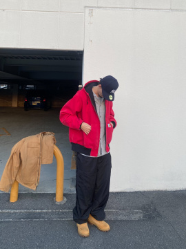 「アメカジブランドのCarhartt 」