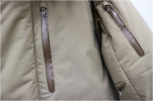 ビームスのダウンジャケット