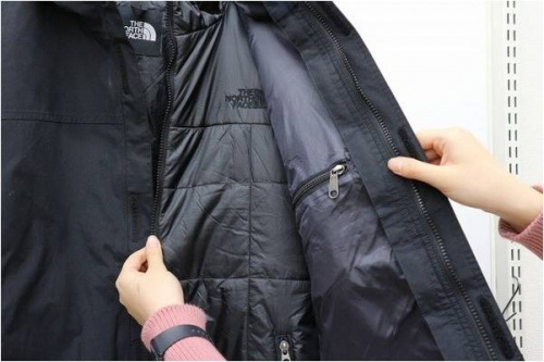 アウトドアのノースフェイス