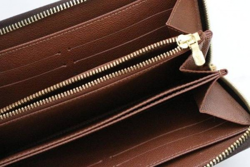 LOUIS VUITTONのヴィトン