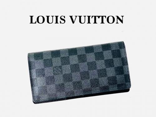 インポートブランドのLOUIS VUITTON 　