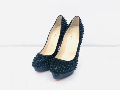 Christian Louboutinのクリスチャンルブタン
