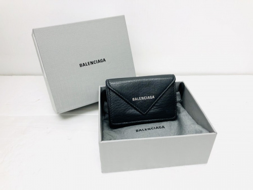 ラグジュアリーブランドのBALENCIAGA