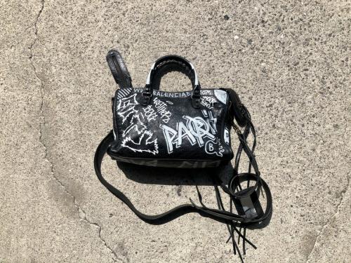 バレンシアガの関西