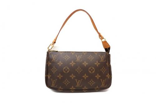 LOUIS VUITTON  のルイ ヴィトン