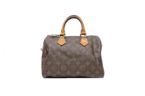 LOUIS VUITTON 　のルイ ヴィトン　