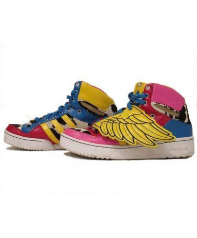 adidas originals ✖︎ Jeremy Scott 2NE1 ⭐︎